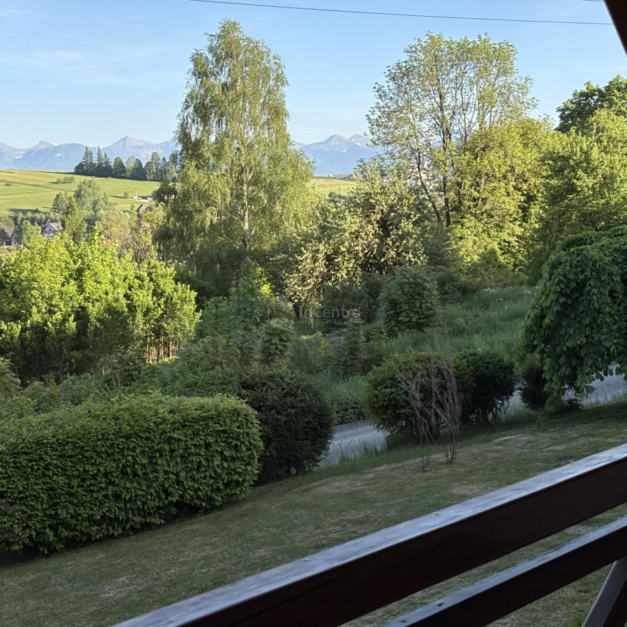 małopolskie, nowotarski, Jabłonka, Kręta, Góralski drewniany dom z widokiem na Tatry